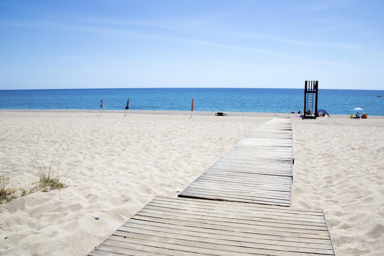 Teku Sardinia Boutique Hotel باري ساردو المظهر الخارجي الصورة